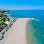 Casa Nebari Seaside Retreats - Fully Equipped, Ideal Spot Apartamento *