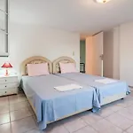 Casa Nebari Seaside Retreats - Fully Equipped, Ideal Spot Apartamento *