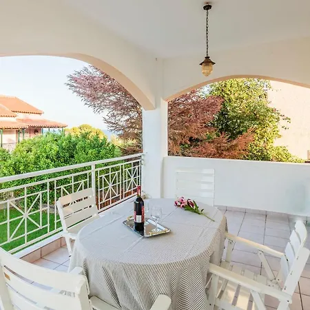 Casa Nebari Seaside Retreats - Fully Equipped, Ideal Spot *