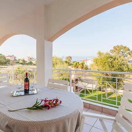 Casa Nebari Seaside Retreats - Fully Equipped, Ideal Spot Апартаменты Петалидион